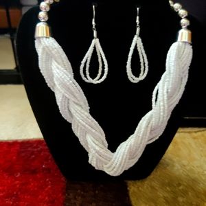 necklace / earring set